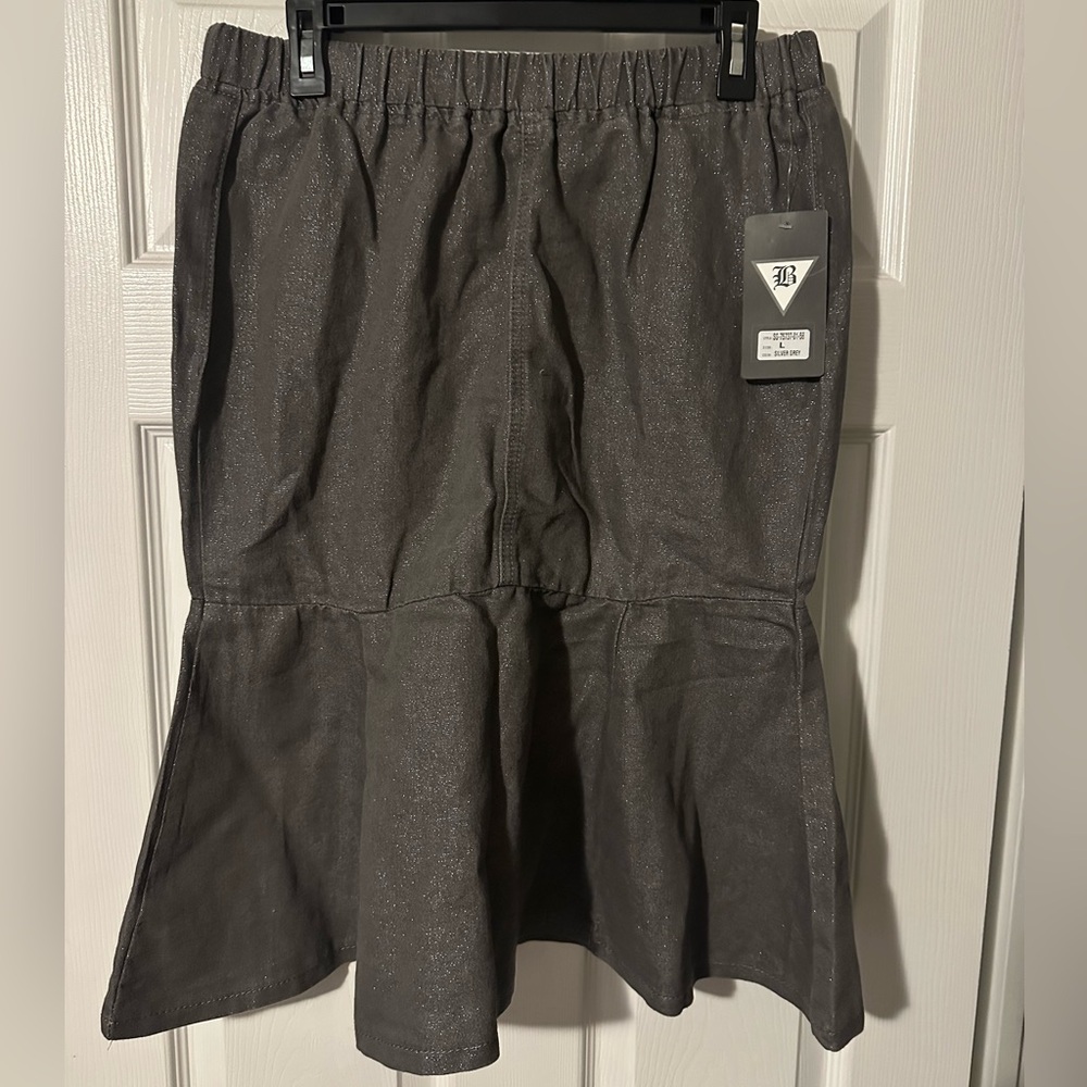 Elegant Gray Women's Skirt